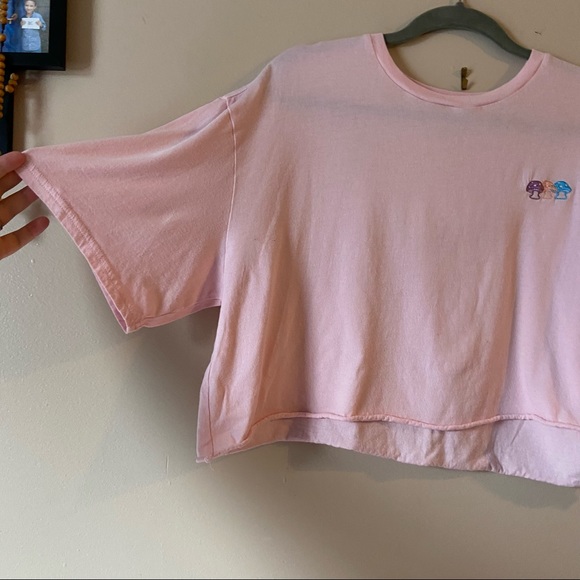 Pacsun• mushroom embroidered pink cropped T-shirt - Picture 8 of 8